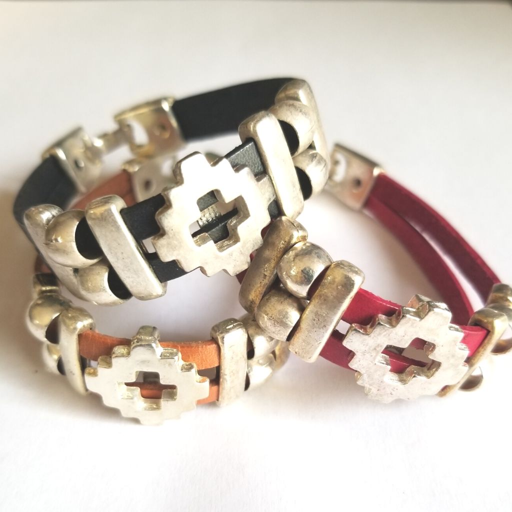 Pampa Cross Leather Bracelet