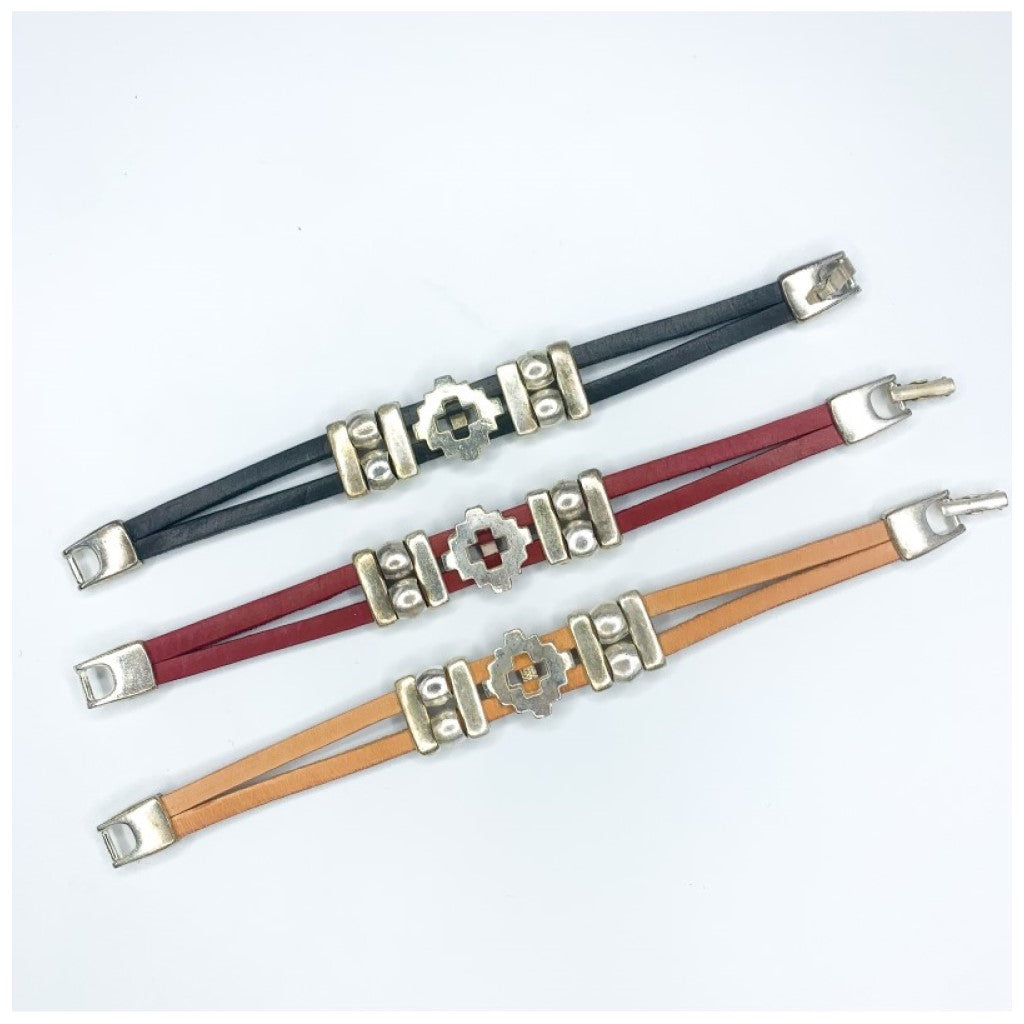 Pampa Cross Leather Bracelet